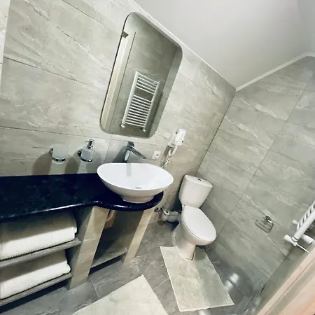 Guest house смерекова хата- пилипець Kelechin