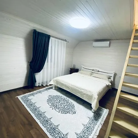 смерекова хата- пилипець Guest house *